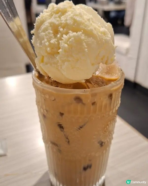 樓上驚喜：美食、甜品、桌遊一次滿足🩷