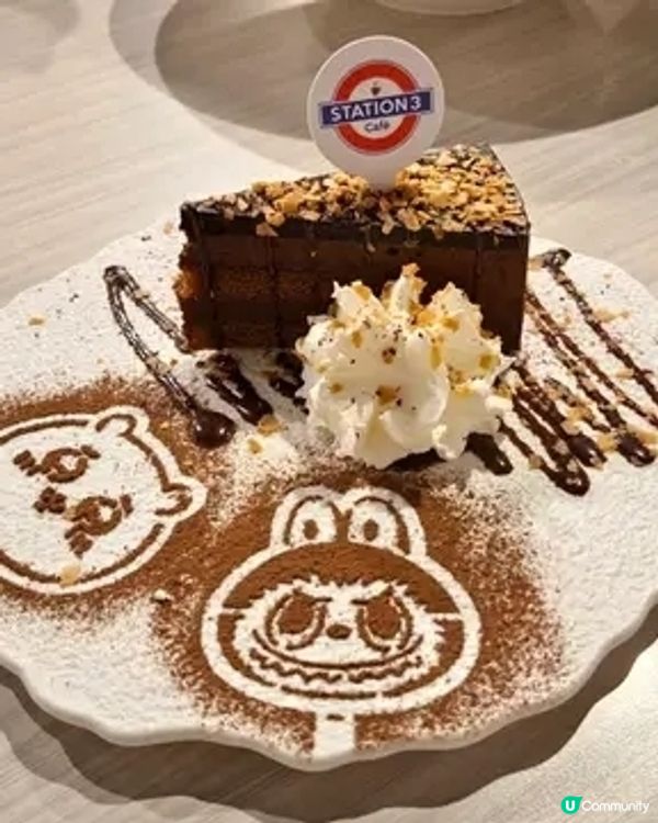 樓上驚喜：美食、甜品、桌遊一次滿足🩷