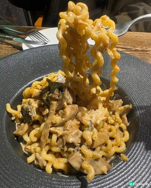 🥗🍨 從沙律到甜品 🍮 誠意滿滿的美味之旅 🌈