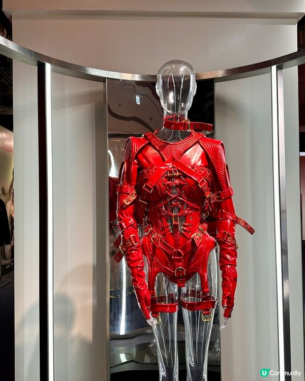 BLACKPINK演唱會後遺症？LISA快閃店等你🤩