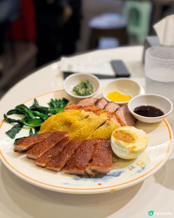 中環最正燒味！鵝掌翼必食