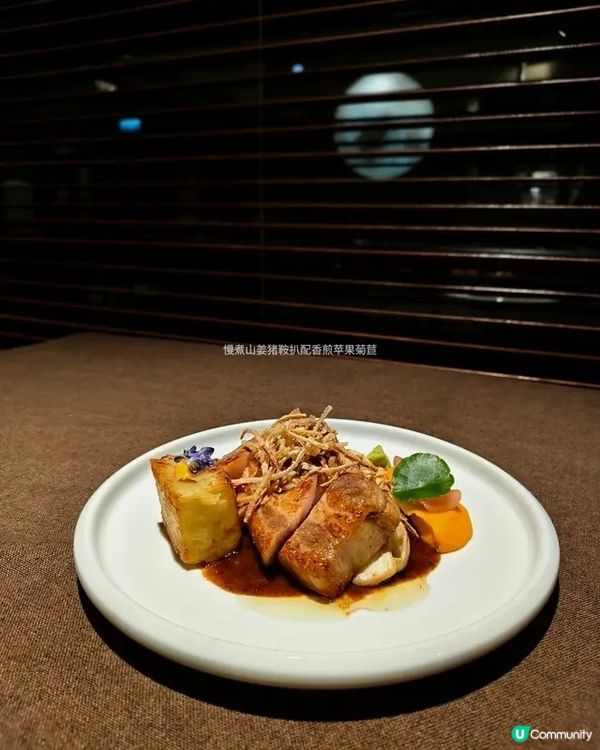 【香港｜藏在工廈裡的黑膠約會秘境🎵】