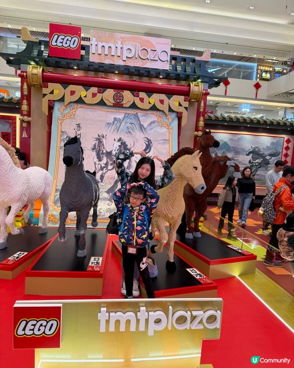 屯門市廣場-逼真LEGO馬，馬🐴年行大運！