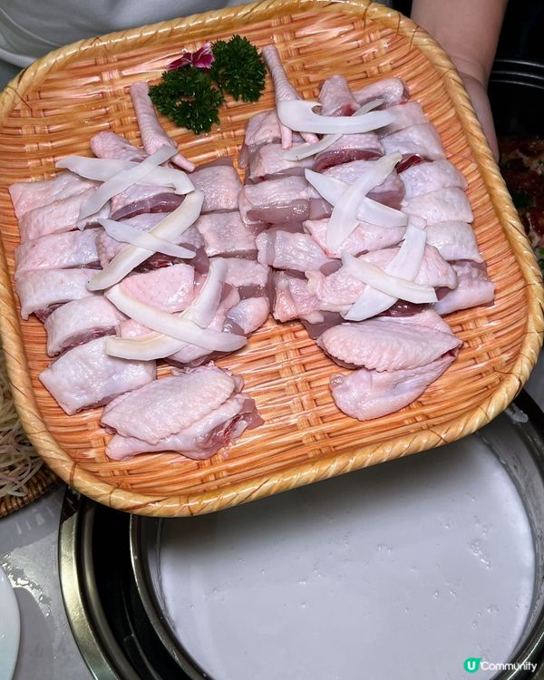 潤滿南風椰子雞，羅湖口岸必食！🥥🐔