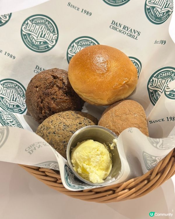 一家大細樂聚餐 🎈