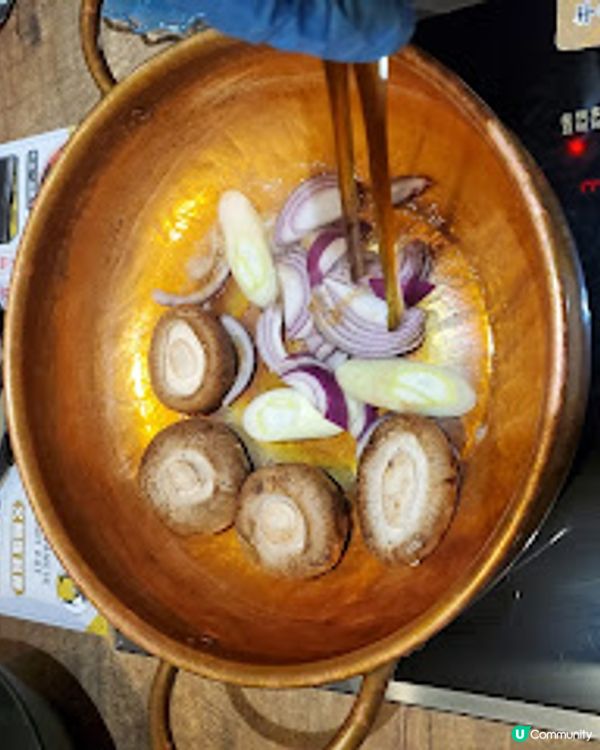 牛品壽喜燒｜任食衣架和牛＋DIY甜品Smoothie，CP值高到犯規