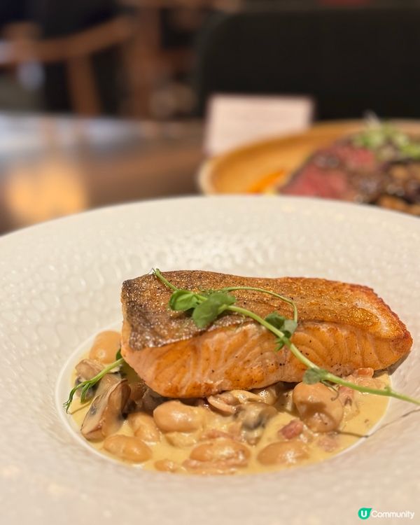 牛扒任食後，再戰自助區！😋