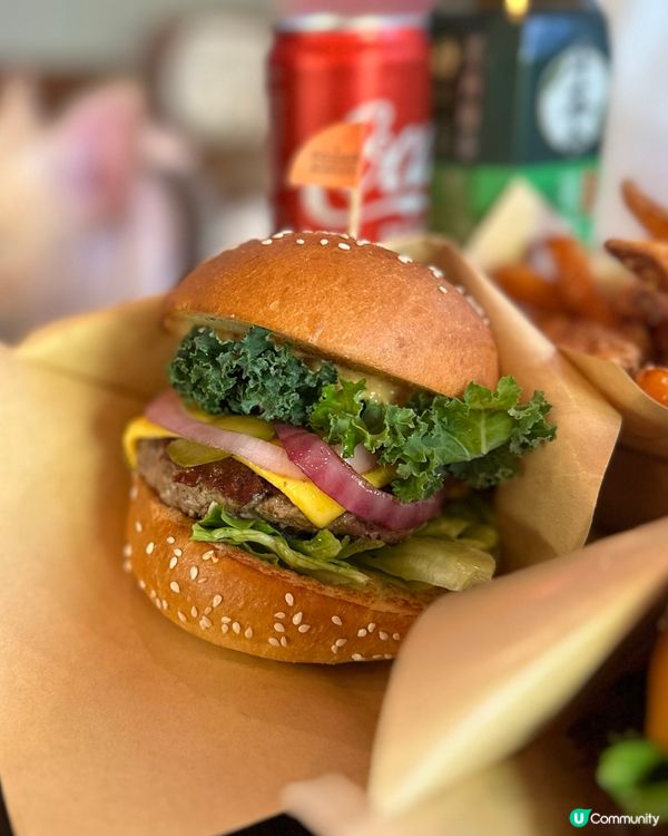 同狗狗食burger💫 深水埗小店