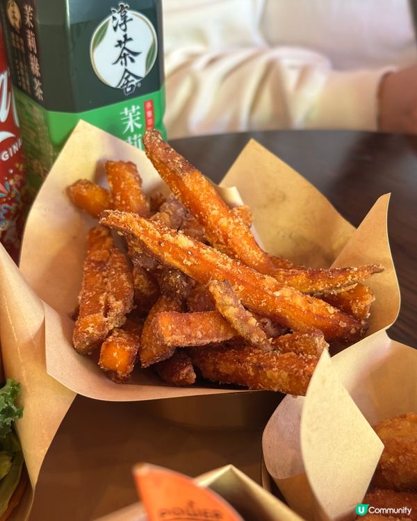 同狗狗食burger💫 深水埗小店