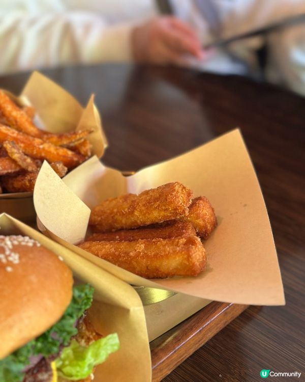 同狗狗食burger💫 深水埗小店