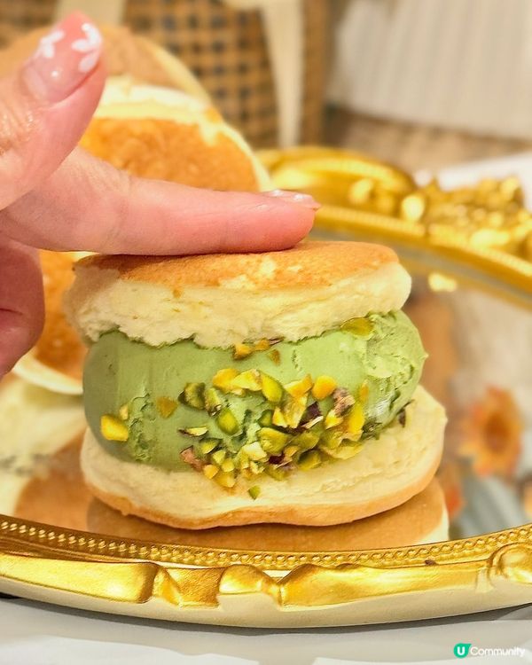 脹卜卜梳乎厘！🤤 夾住流心餡！