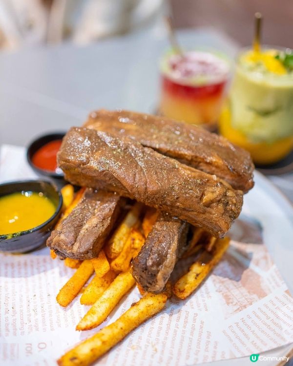 型格黑店☕️墨汁意粉🤤