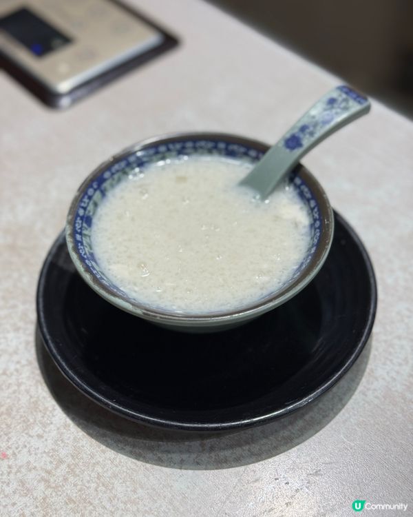 $450食十款海鮮 連粥底 糖水