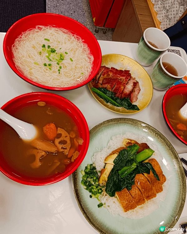 九龍城新開小店，味道尚好，有例湯送，價錢合理，最重要有人情味