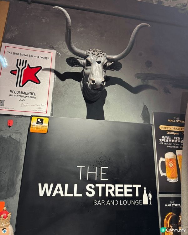 餐廳好有英倫feel, 仲有好多打卡位，平日午市四人同行一人...