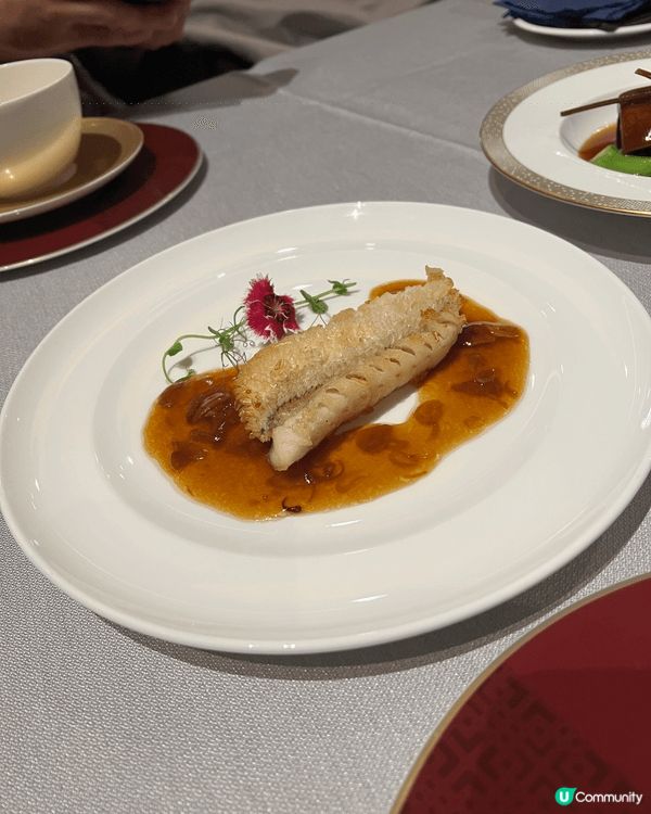 這是在新加坡的粵菜fine dining，味道非常海鮮很新鮮...