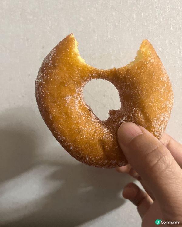 銅鑼灣Truffle Bakery嘅砂糖冬甩，真係我近排最癡...