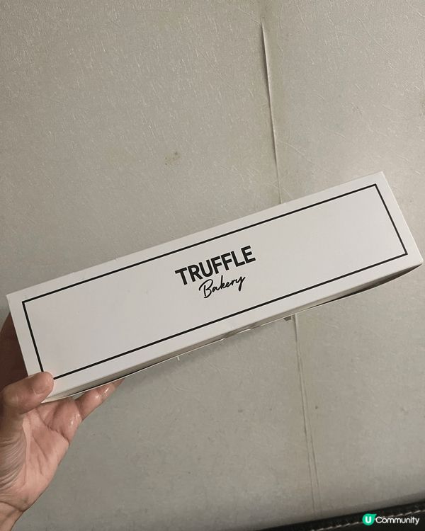 銅鑼灣Truffle Bakery嘅招牌白松露鹽麵包，係我私...