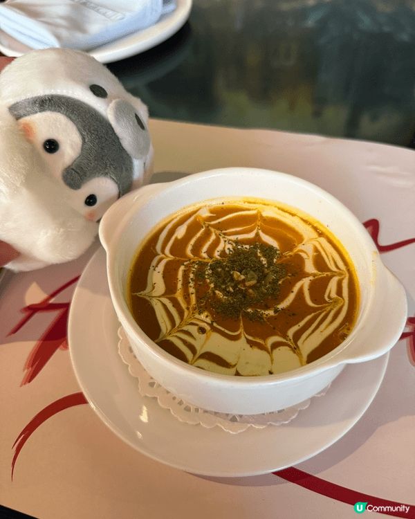 再三到訪依間位於中環嘅西餐廳❤️ 對佢哋即製嘅手工薄餅非常喜...