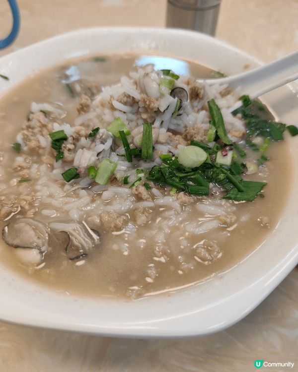 今日放假喺北角行街，經過渣華道132號地下嘅富景清香麵家，門...