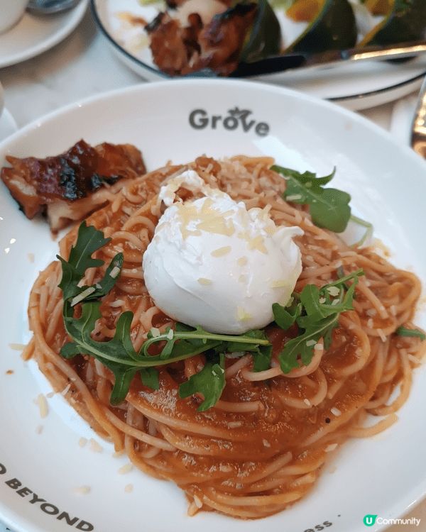 簡單美味嘅西餐，加埋巴斯克芝士蛋糕做甜品，完美嘅配搭！