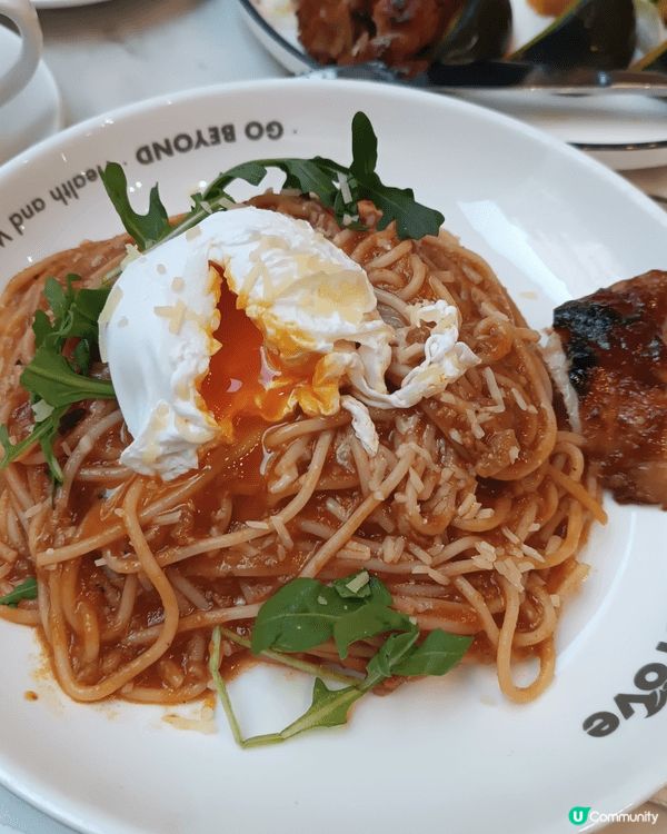 簡單美味嘅西餐，加埋巴斯克芝士蛋糕做甜品，完美嘅配搭！