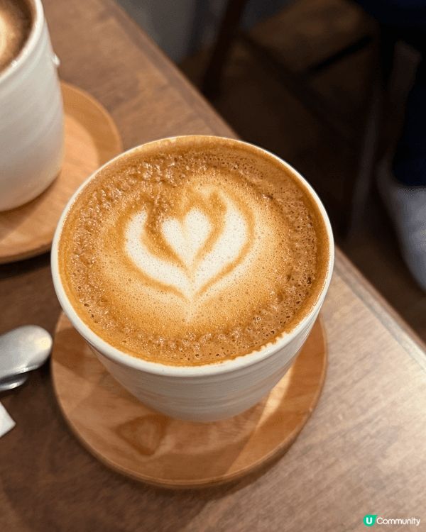 喺openrice見到好多人推鰂魚涌「不苦」嘅龍蝦汁捲捲意粉...