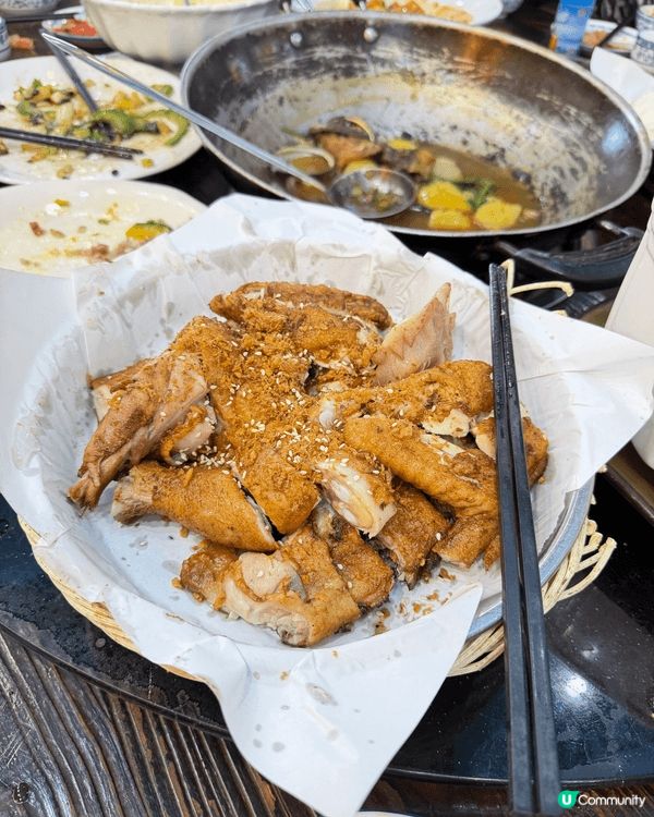 觀塘工廈美食，小城大廚，平靚正$250一大煲羊腩煲，足夠兩個...