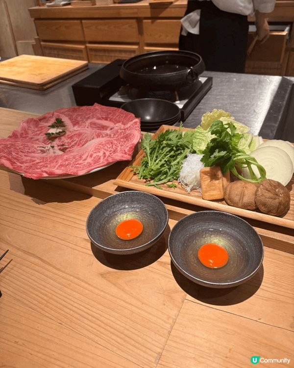 壽喜燒（Sukiyaki）是一種甜鹹醬油口味的日式火鍋，主要...