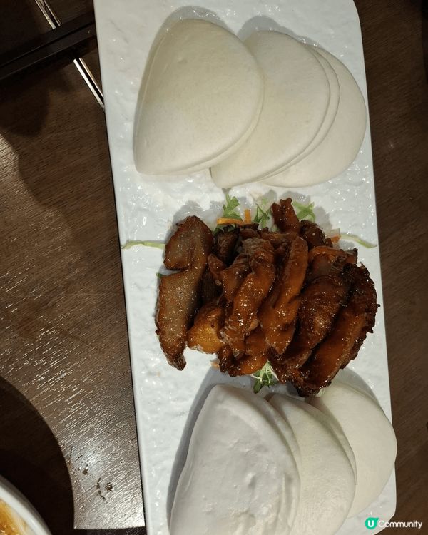 灣仔天然齋，食物好味道，價錢便宜，侍應服務貼心。
