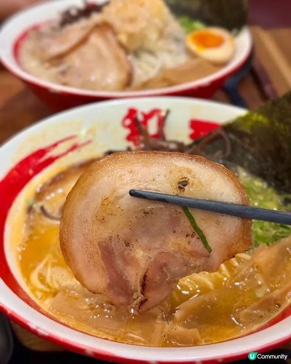 和拉麵：小街裡的日式風味💛