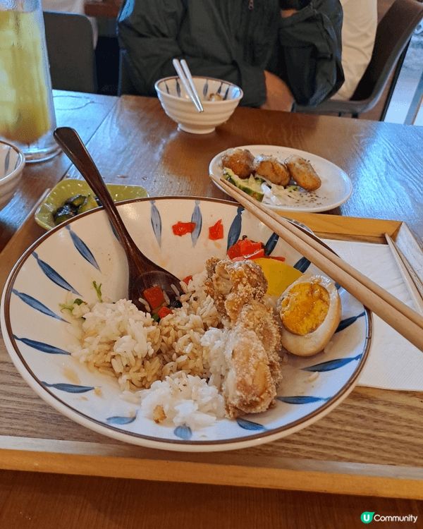 屯門木玥巷， 街坊小店主打台式食物, 佢嘅水果茶 🍹真係超值...