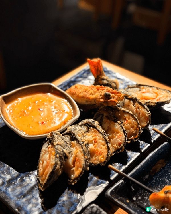 最近去了尖沙咀宵夜勝地人生有限杯！推薦菜式係嗰個鵝肝醬多士，...