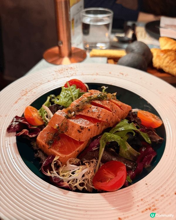 尖沙咀拍拖約會餐廳好選擇，食物靚，環境都靚，野食味道又唔錯，...