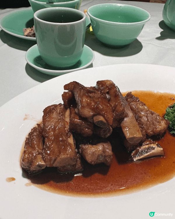 呢間喺灣仔軒尼詩道嘅「浙江軒」中菜，米芝蓮推介食府，佢哋出名...