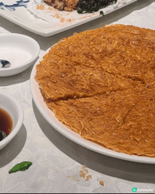 蠔仔粥、糖醋麵、反沙芋和落湯錢是傳統小吃，有地方特色。蠔仔粥...