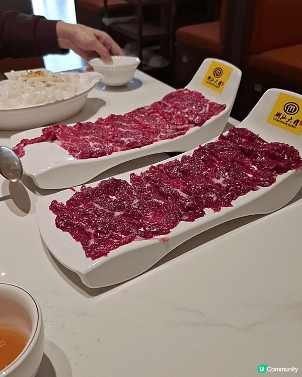 牛肉鮮嫩及有鮮味值得去吃，煲仔鈑也很美味。