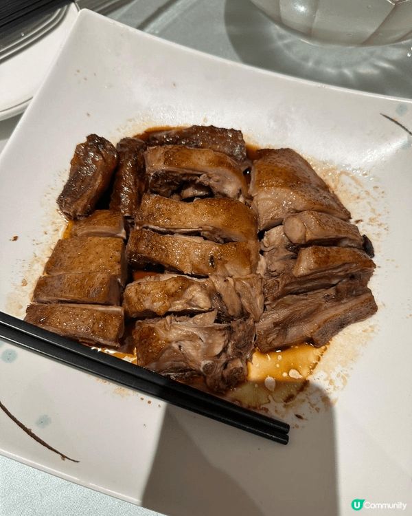 適合一班人聚餐，食物美味品質穩定，價錢經濟，適合大眾。