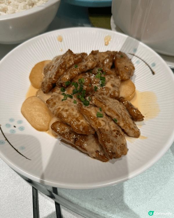 適合一班人聚餐，食物美味品質穩定，價錢經濟，適合大眾。