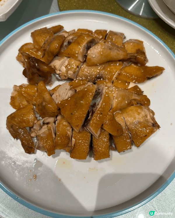 適合一班人聚餐，食物美味品質穩定，價錢經濟，適合大眾。
