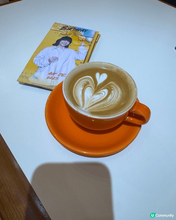咖啡呀唔該：咖啡好飲，Tiramisu 好食，又可以見到明星...