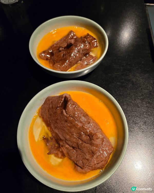 壽喜燒，牛肉嫩滑，好味道，加了蛋汁更顯牛肉汁之鮮味，十分好味...