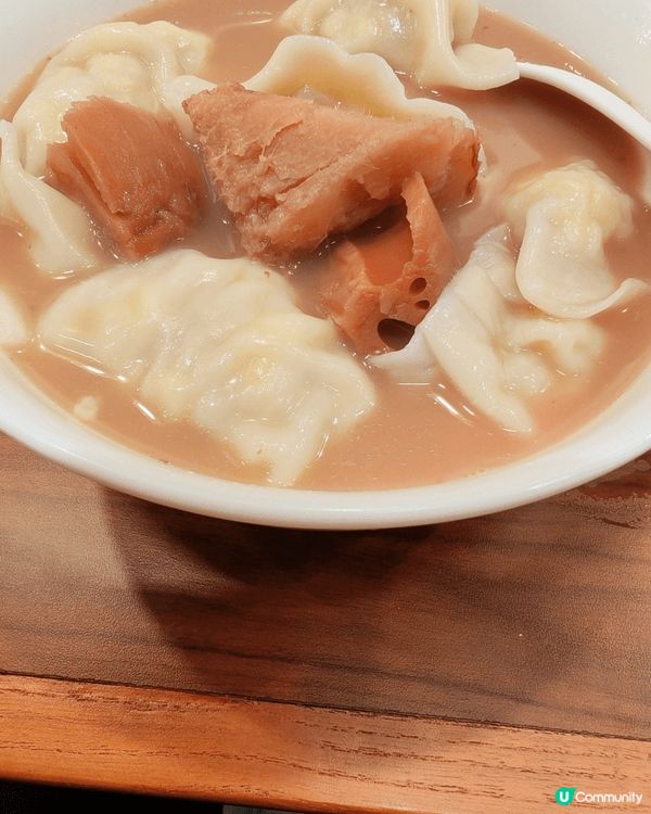 新蒲崗康強街蘇記餃子正式開業了！店鋪環境舒適，主打餃子為主角...