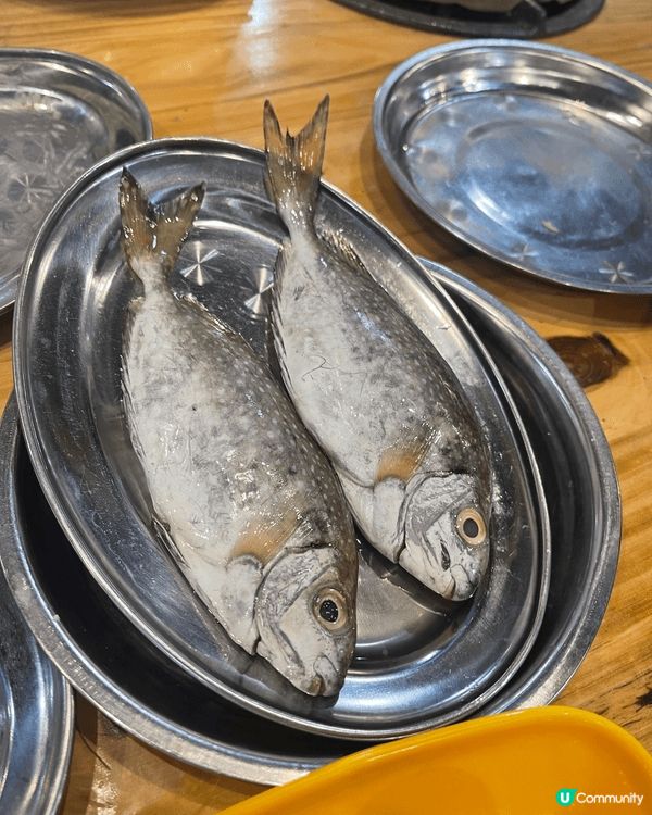 第一次試中山粥底火鍋，非常有新鮮感！粥底綿滑，火鍋配料每碟$...