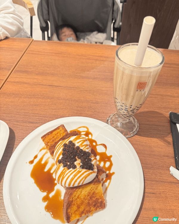 天氣涼涼地，最適合去打邊爐，打完邊爐再食埋甜品就最完美