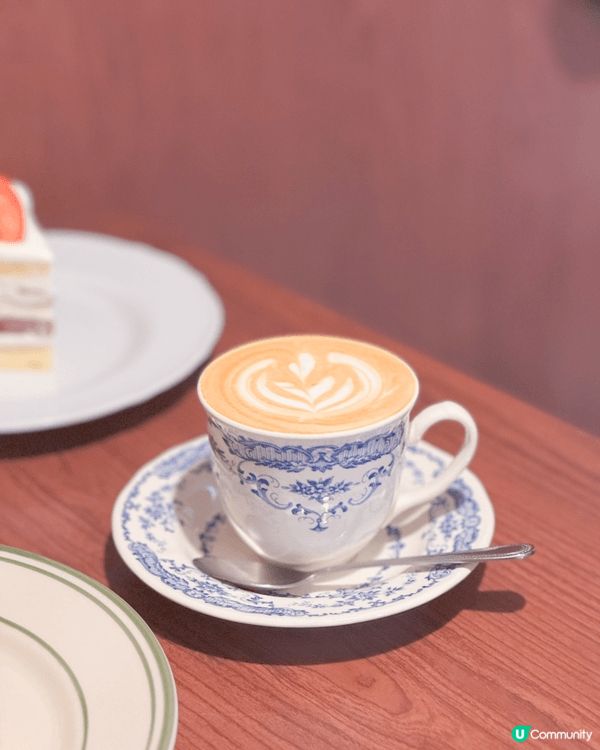 (•̀ᴗ•́)و 昭 和 風 喫 茶 店 ‘’