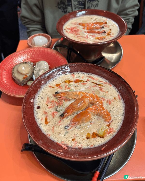 海鮮同牛扒lover最愛放假去食好西。鮮甜爽滑既蝦肉同醉飽魚...