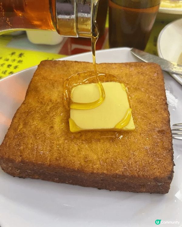燉奶香滑，蛋牛治豐富，多士香軟