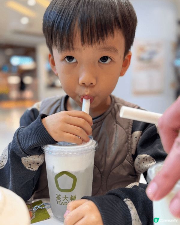 茶大椰嘅椰子飲品食品都好吸引！我同兩個仔都勁鍾意佢哋嘅Ore...