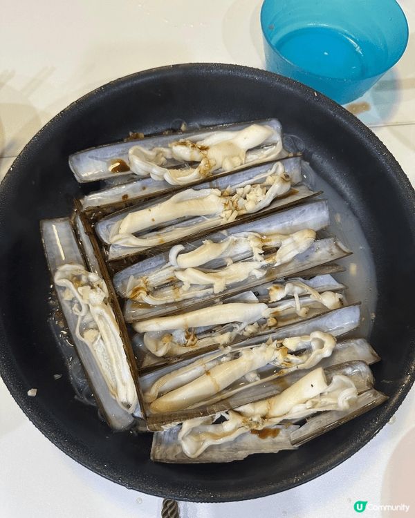 I like to eat all kinds of sea...